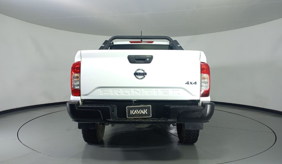 Nissan Frontier 2.5 DOBLE CABINA DIESEL 4WD Pickup 2021