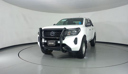 Nissan • Frontier