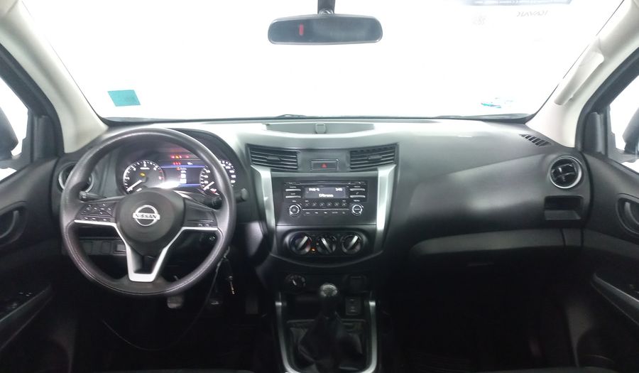 Nissan Frontier 2.5 DOBLE CABINA DIESEL 4WD Pickup 2021