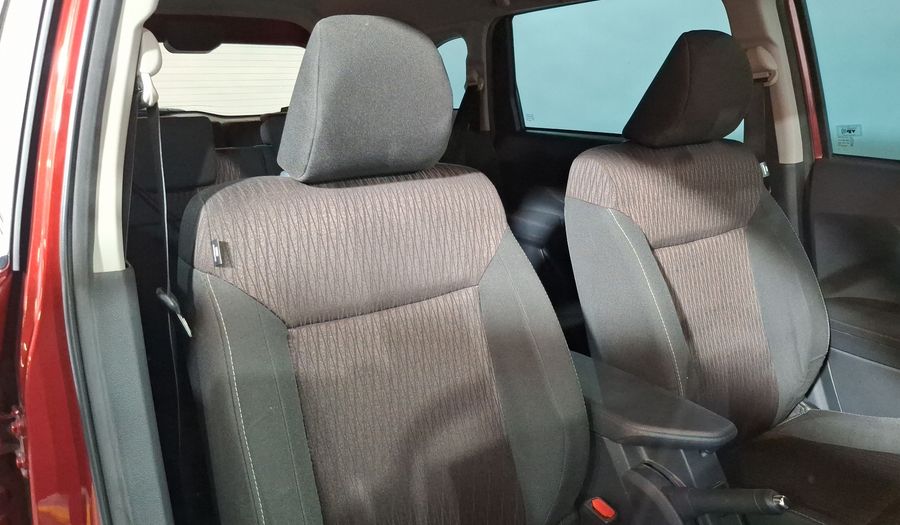 Toyota Avanza 1.5 LE Minivan 2023