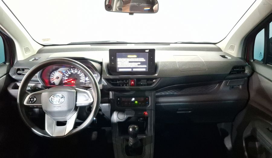 Toyota Avanza 1.5 LE Minivan 2023