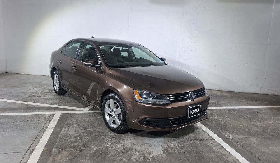Volkswagen Jetta 2.5 SPORT BASE TIPTRONIC Sedan 2014