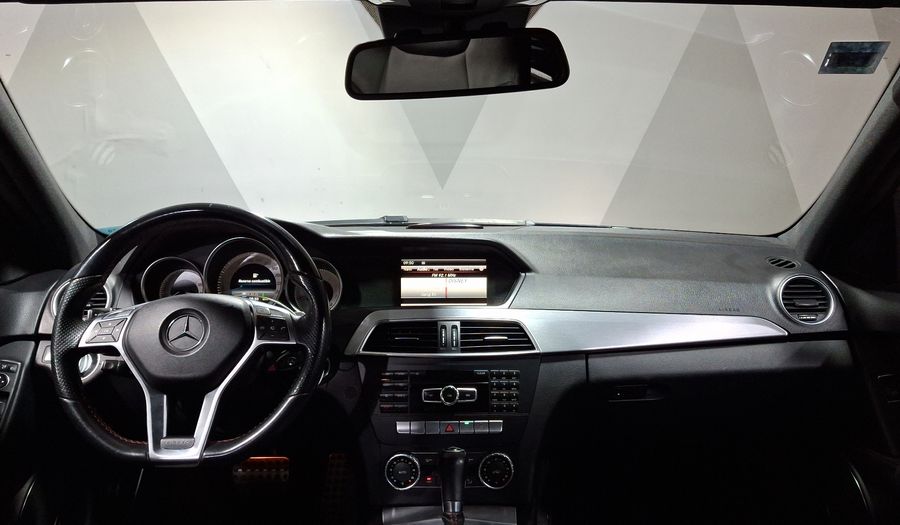 Mercedes Benz Clase C 1.8 250 CGI SPORT AT Sedan 2014