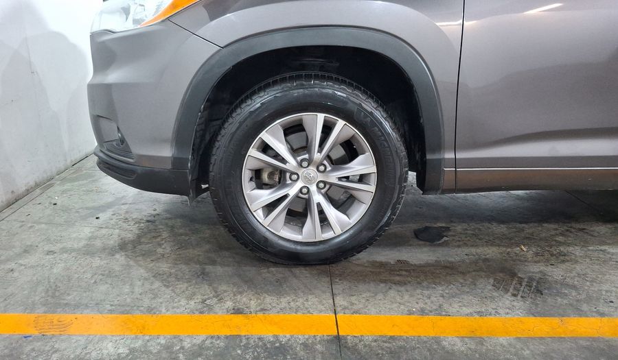 Toyota Highlander 3.5 XLE Suv 2014