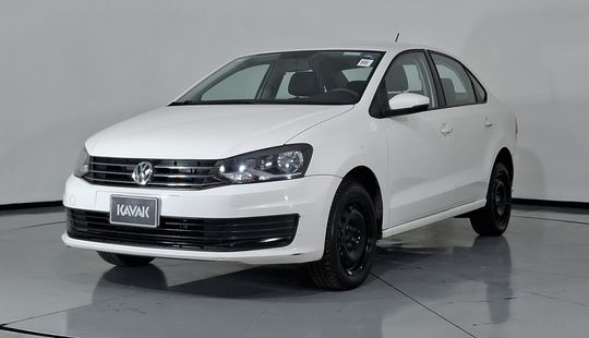 Volkswagen • Vento