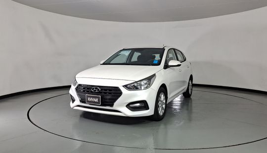 Hyundai • Accent