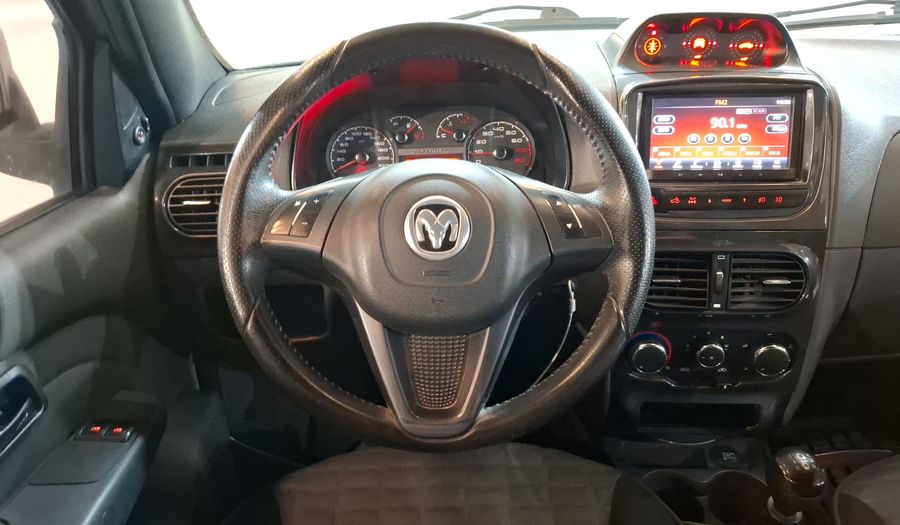 Ram 700 1.6 CLUB CAB ADVENTURE TOUCH SCREEN 6.7 Pickup 2019