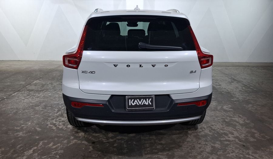 Volvo Xc40 2.0 B4 MHEV ULTIMATE AUTO Suv 2023