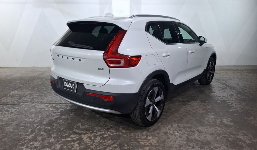 Volvo Xc40 2.0 B4 MHEV ULTIMATE AUTO Suv 2023