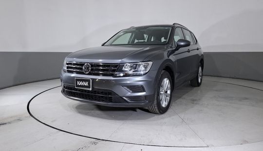 Volkswagen • Tiguan