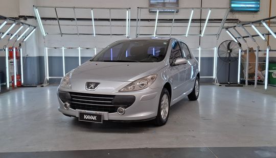 Peugeot • 307