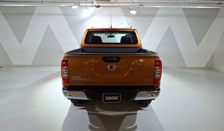 Nissan Np300 2.5 LE TM AC Pickup 2016
