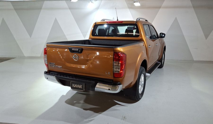 Nissan Np300 2.5 LE TM AC Pickup 2016