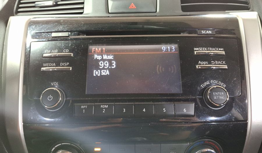 Nissan Np300 2.5 LE TM AC Pickup 2016