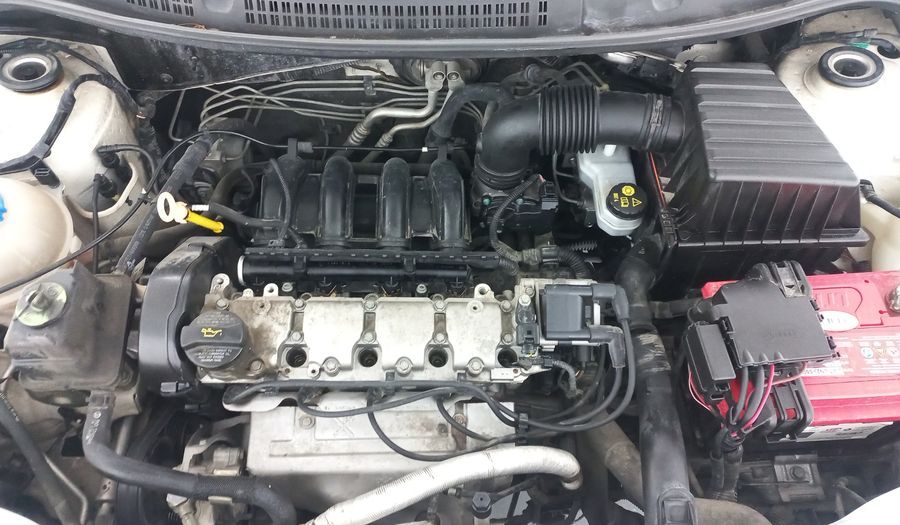 Volkswagen Gol 1.6 5 PTAS. TRENDLINE Hatchback 2017