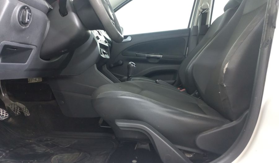 Volkswagen Gol 1.6 5 PTAS. TRENDLINE Hatchback 2017