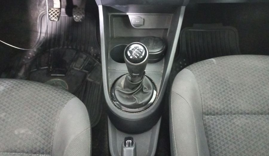 Volkswagen Gol 1.6 5 PTAS. TRENDLINE Hatchback 2017