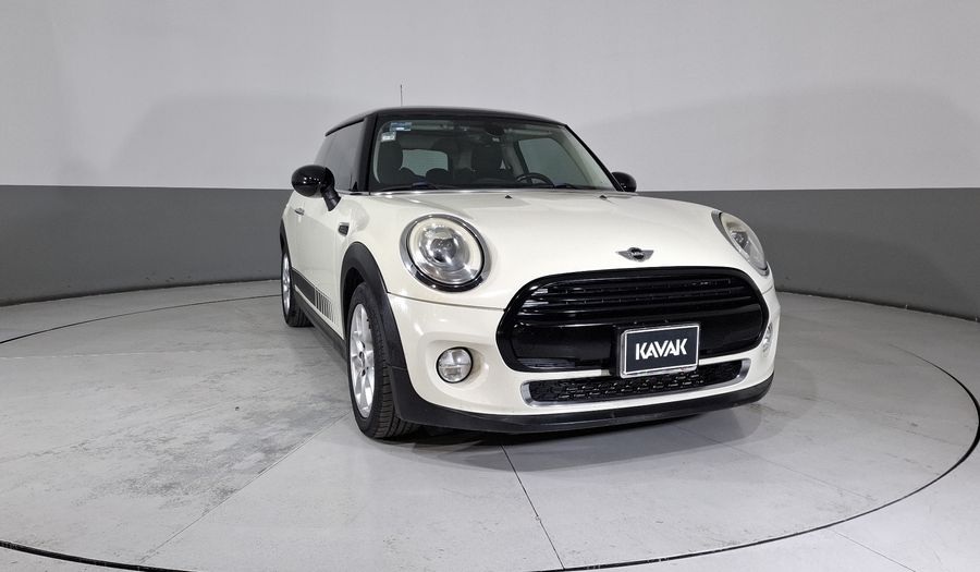 Mini Cooper 1.5 COOPER CHILI AT Hatchback 2016