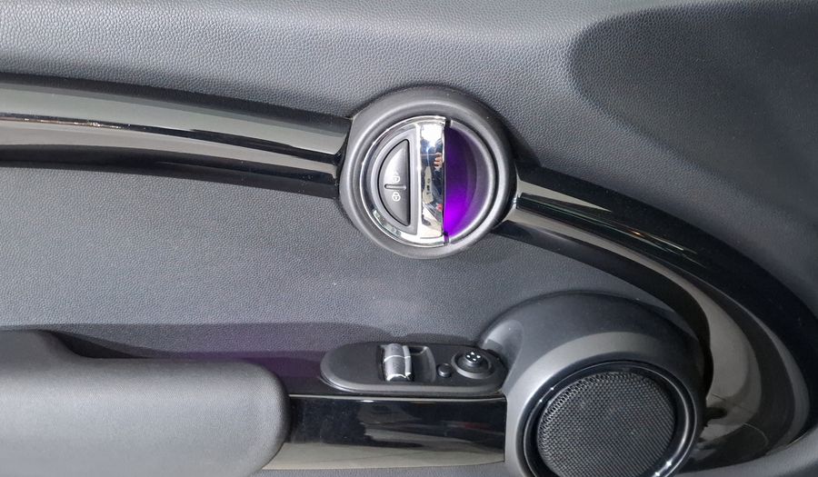 Mini Cooper 1.5 COOPER CHILI AT Hatchback 2016