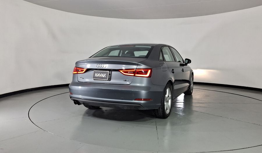 Audi A3 1.8 TFSI AMBIENTE S TRONIC Sedan 2016