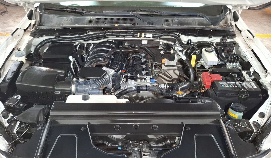 Nissan Np300 2.5 XE AC PAQ SEG Pickup 2020