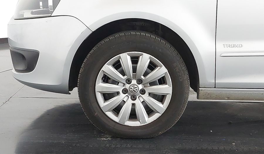 Volkswagen Fox 1.6 VHT TOTAL FLEX I-MOTION Hatchback 2014