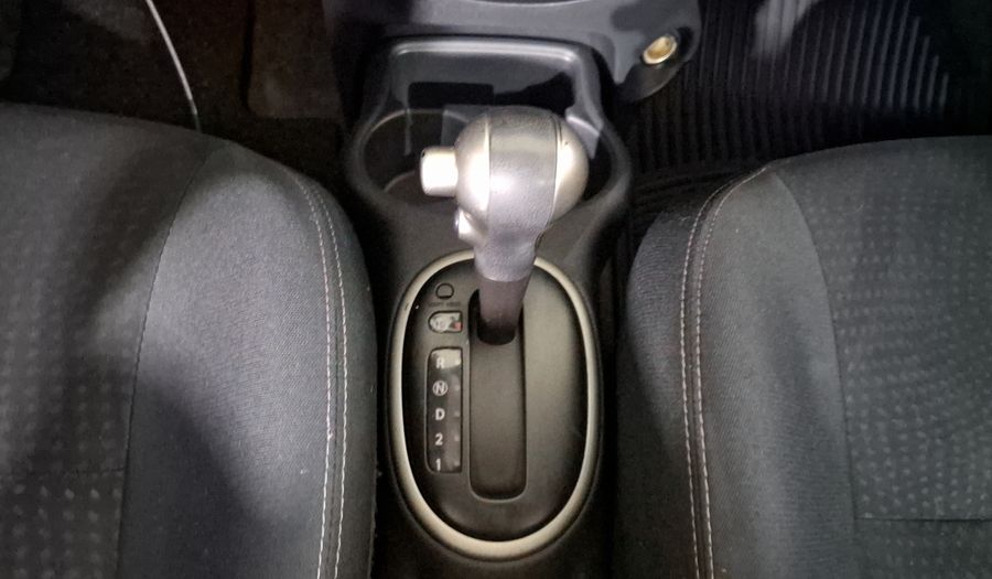 Nissan March 1.6 ADVANCE AT Hatchback 2016