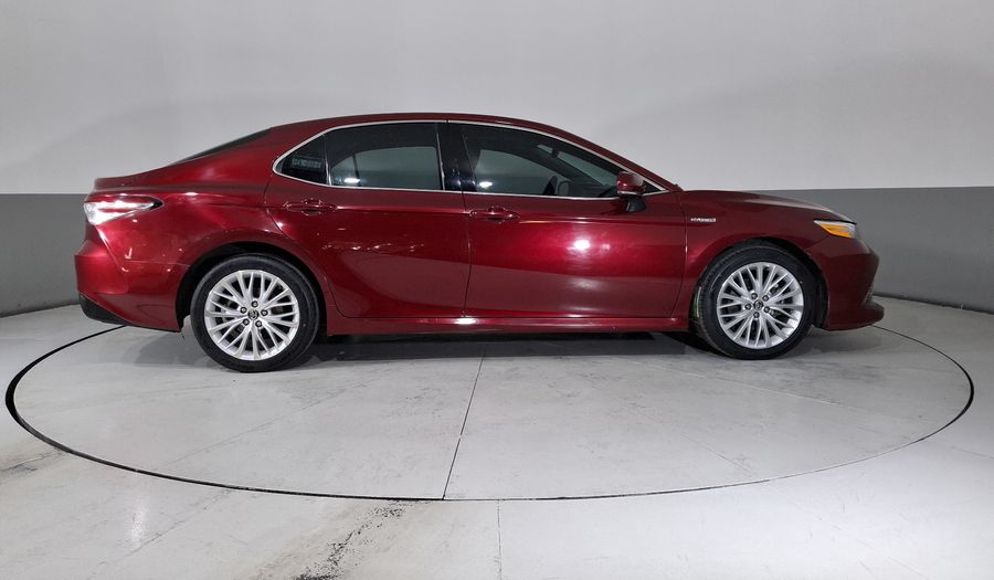 Toyota Camry 2.5 XLE NAVI HV AUTO Sedan 2020