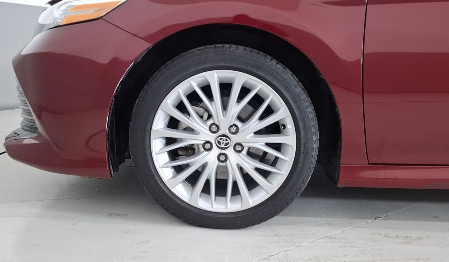 Toyota Camry 2.5 XLE NAVI HV AUTO Sedan 2020