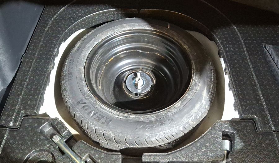 Toyota Yaris 1.5 R XLE AUTO Sedan 2020