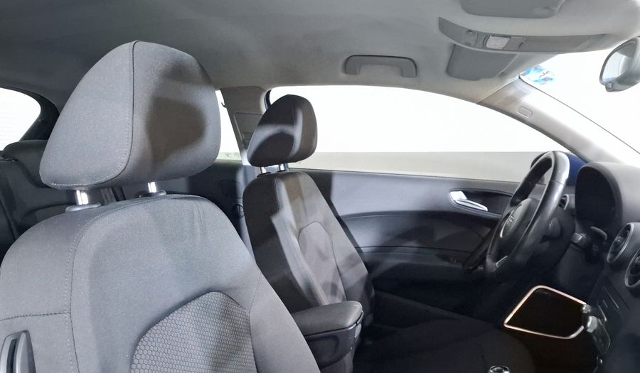 Audi A1 1.4 TFSI COOL MT Hatchback 2016