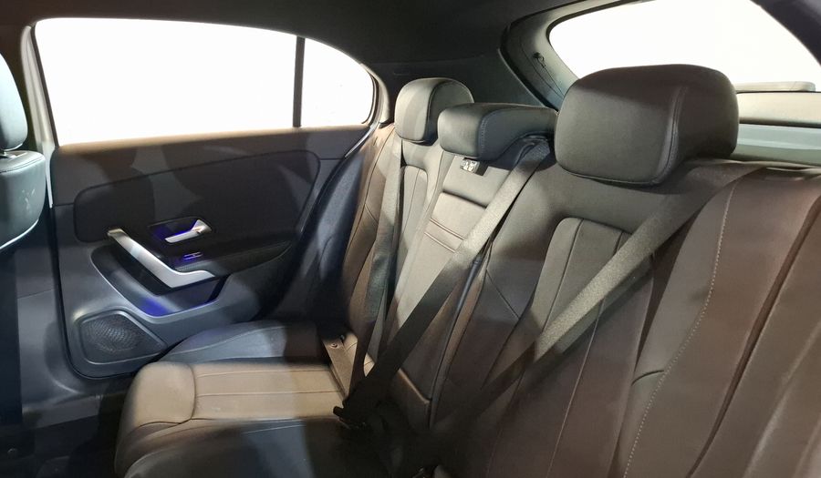 Mercedes Benz Clase A 1.3 200 PROGRESSIVE DCT Hatchback 2023