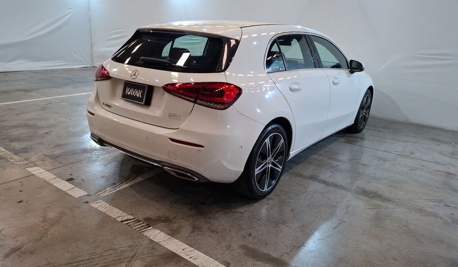 Mercedes Benz Clase A 1.3 200 PROGRESSIVE DCT Hatchback 2023