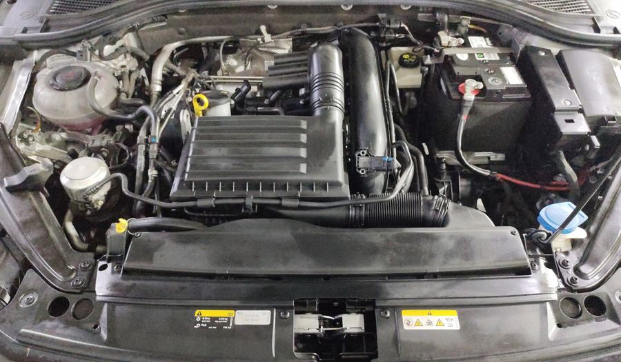 Volkswagen Jetta 1.4 SPORTLINE AUTO Sedan 2023