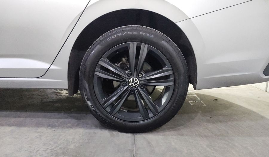 Volkswagen Jetta 1.4 SPORTLINE AUTO Sedan 2023