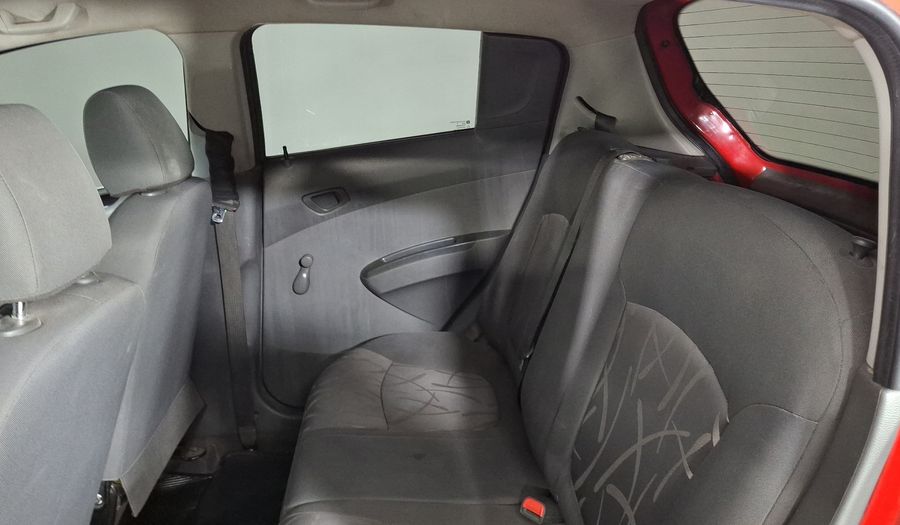 Chevrolet Spark 1.4 LT B MT Hatchback 2017