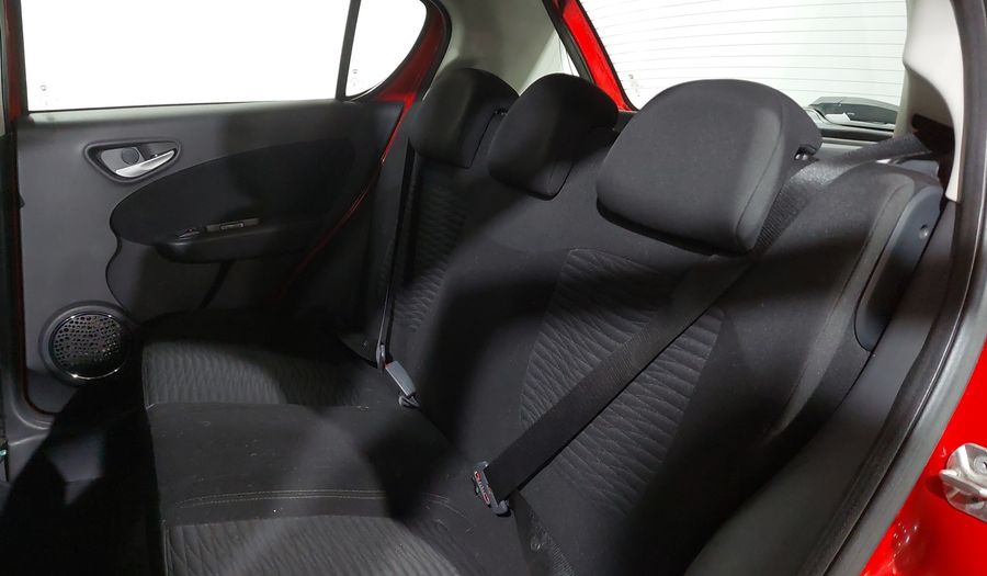 Fiat Palio 1.6 SPORTING MT Hatchback 2017