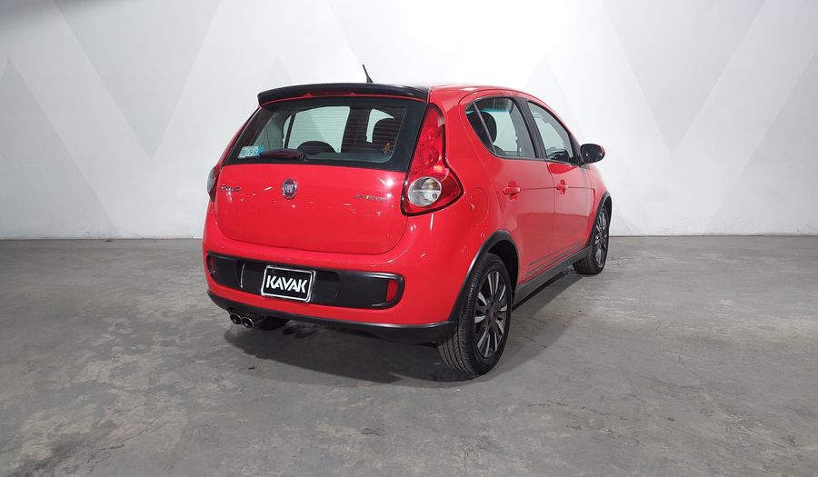 Fiat Palio 1.6 SPORTING MT Hatchback 2017