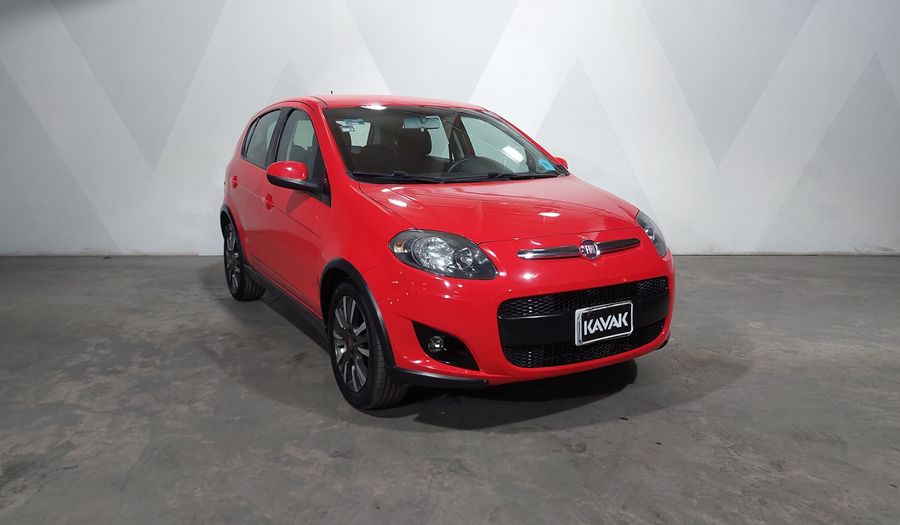Fiat Palio 1.6 SPORTING MT Hatchback 2017