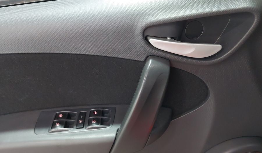 Fiat Palio 1.6 SPORTING MT Hatchback 2017