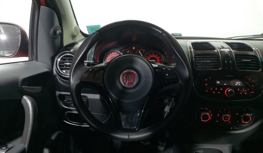 Fiat Palio 1.6 SPORTING MT Hatchback 2017