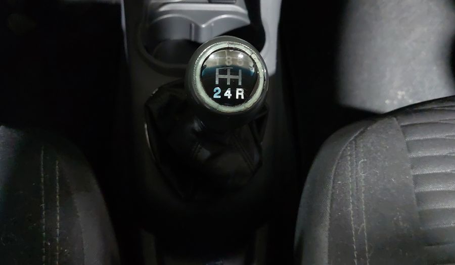 Fiat Palio 1.6 SPORTING MT Hatchback 2017