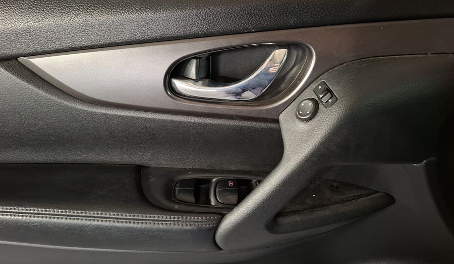 Nissan X-trail 2.5 SENSE 2 ROW CVT Suv 2015