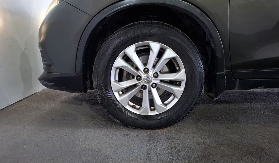 Nissan X-trail 2.5 SENSE 2 ROW CVT Suv 2015