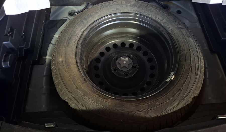 Nissan X-trail 2.5 SENSE 2 ROW CVT Suv 2015