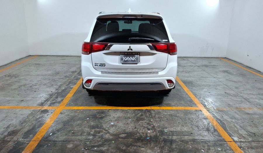Mitsubishi Outlander 2.0 PHEV SE AUTO 4WD Suv 2019