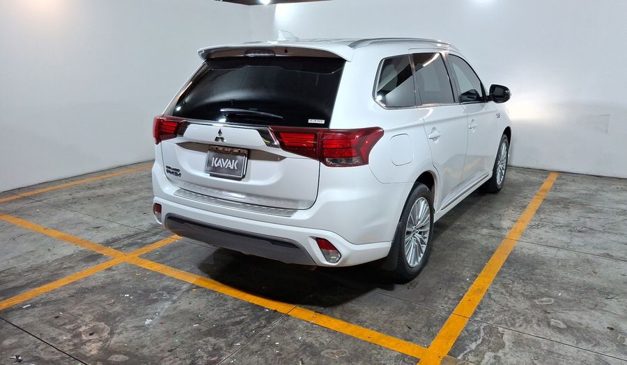 Mitsubishi Outlander 2.0 PHEV SE AUTO 4WD Suv 2019