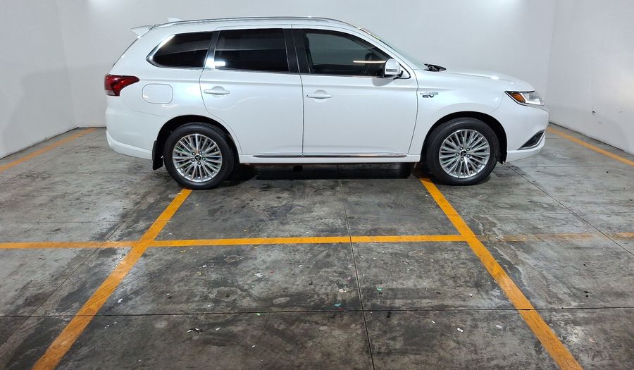 Mitsubishi Outlander 2.0 PHEV SE AUTO 4WD Suv 2019