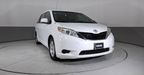 Toyota Sienna 3.5 LE AT Minivan 2013