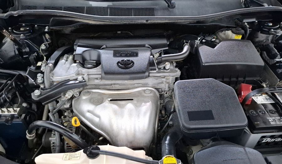 Toyota Camry 2.5 XLE L4 6AT Sedan 2012